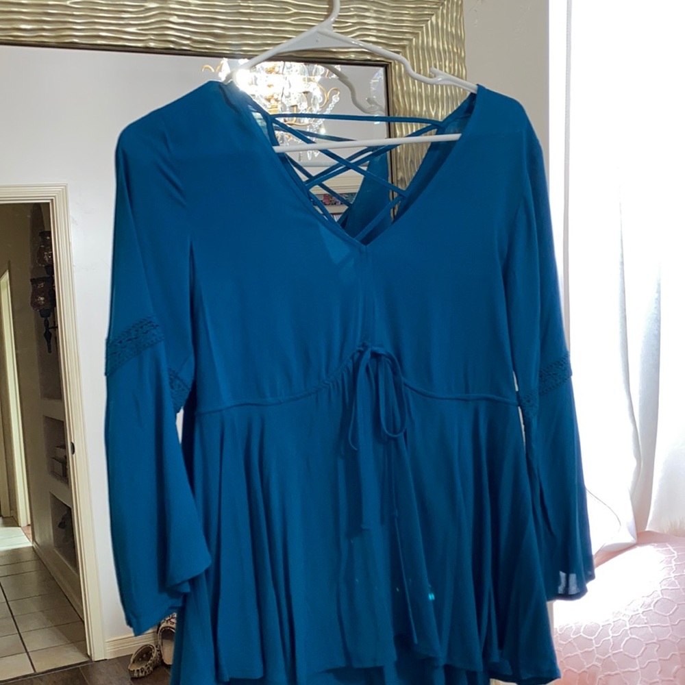 turquoise long sleeve blouse